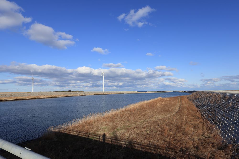 真島橋から真野川河口